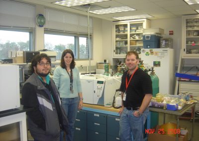 Raul Garcia, Dr. Eigenbrode and Dr. Glavin at the GC/MS Lab in Code 699, GSFC, Novermber 2008